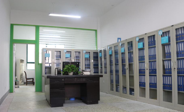 黄色网站APP草莓,資料寄存公司